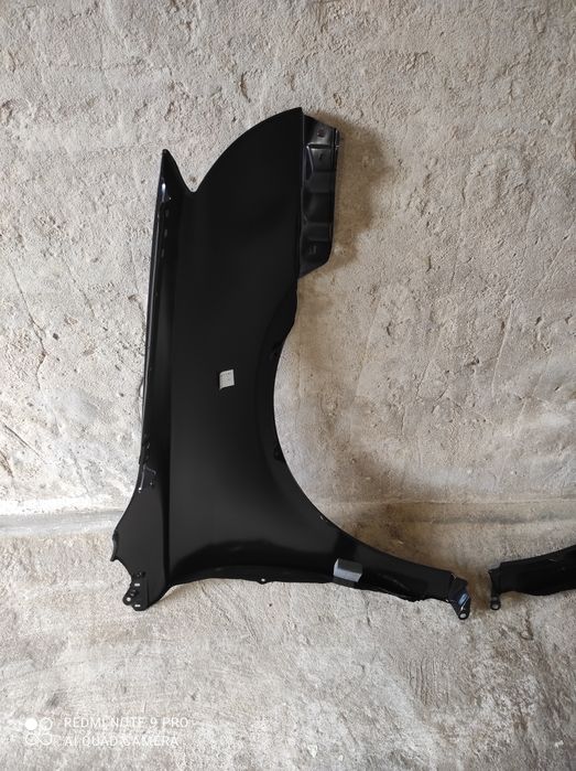 Крило крыло Toyota Avensis T25 ресталінг Авенсіс т25