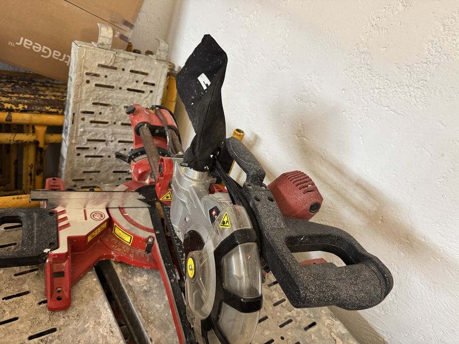 Serra meia esquadria