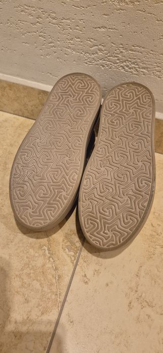 Жіночі зимові лофери чоботи