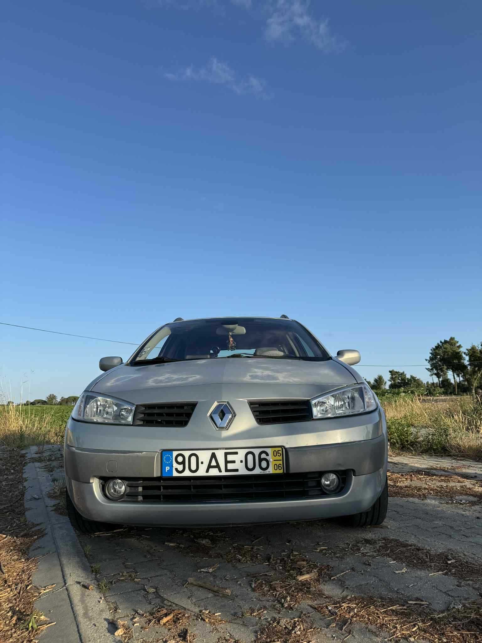 Vendo Renault Megane 1.5 DCI 110 cavalos - Estimado.