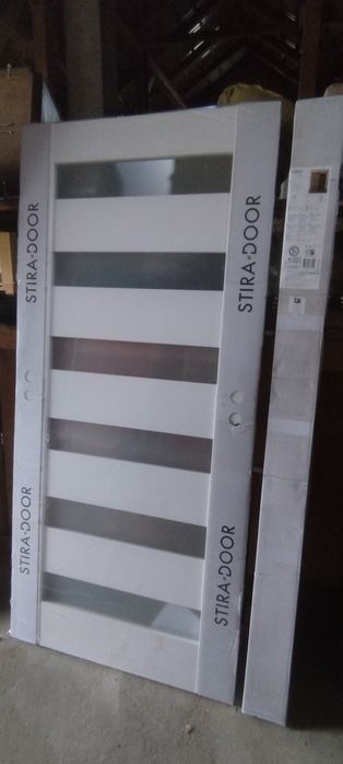 Nowe drzwi przesuwne dwa komplety