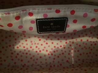 mala kate spade preta com saco de guardar protecao