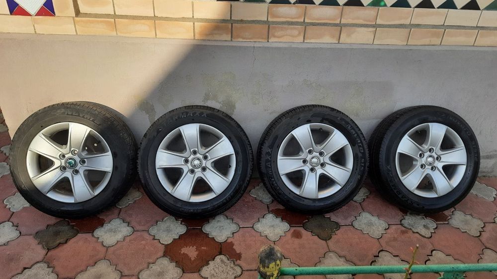 Диски 5 112 R 16 Octavia A5 original 14500 за комплект