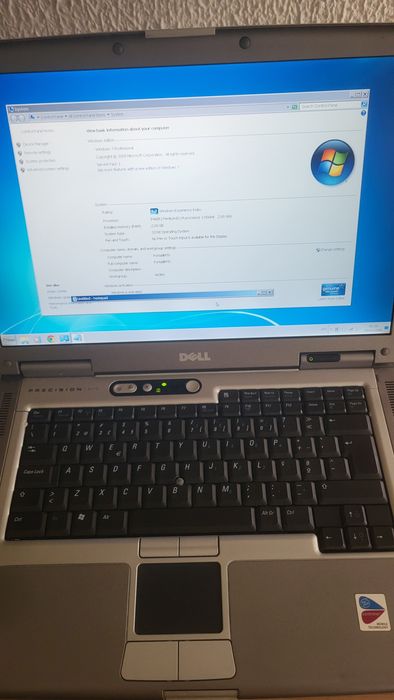 Portátil  Dell M70 2Gb RAM IPentium M deal para RETRO GAMING