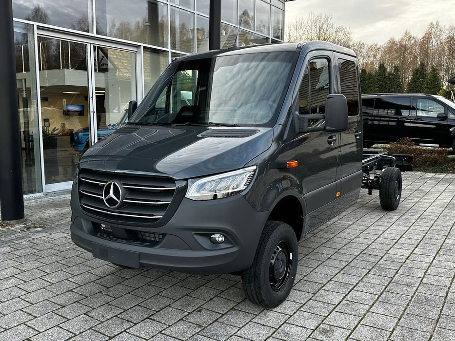 Mercedes-Benz Sprinter  Mercedes-Benz Sprinter 319 CDI Podwozie Doka PRO długi 4x4