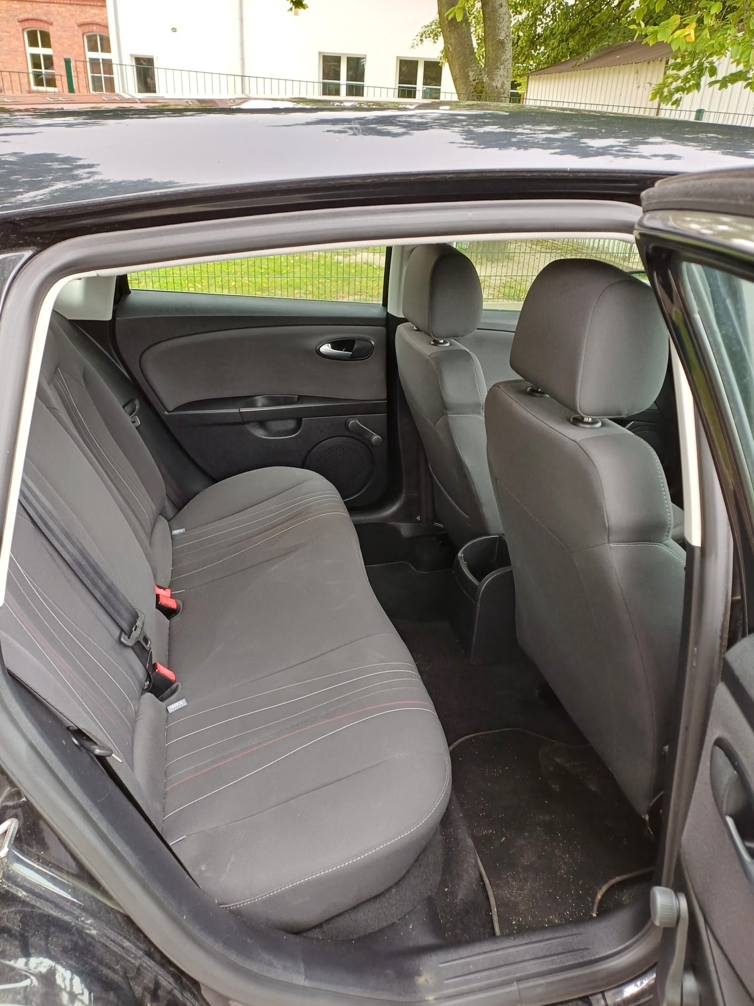 Seat Leon 1,6 tdi super stan Anglik