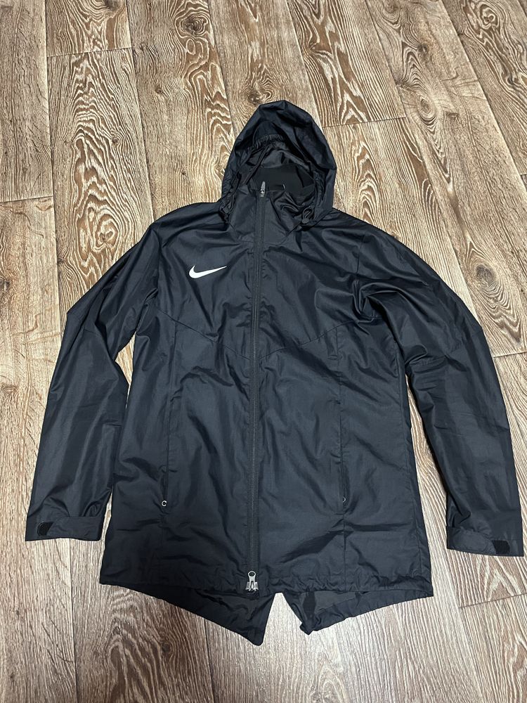 Дождевик Nike Academy