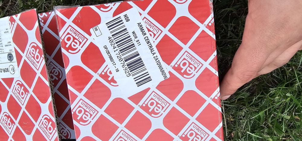 Tarcze hamulcowe tył audi a3 8l