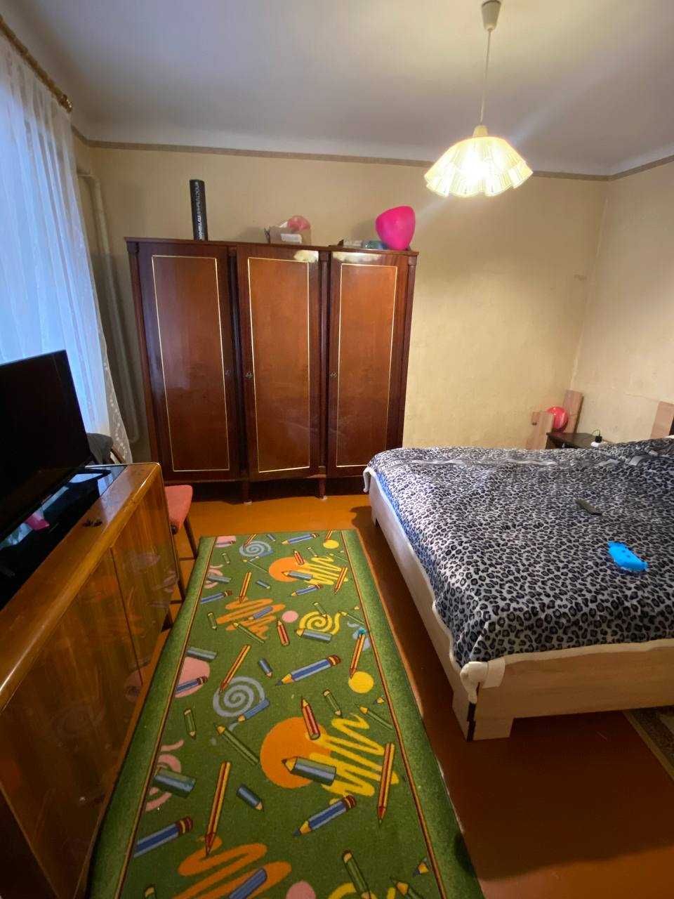 Продам Дом Школьная угол БД