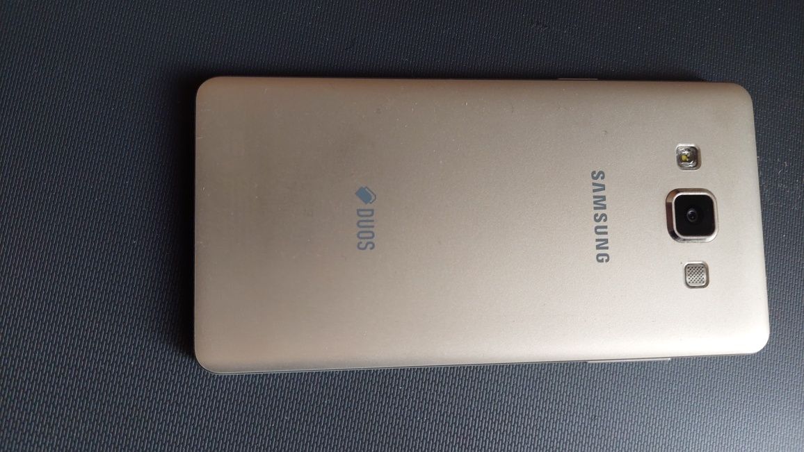 Samsung A5 gold золотистий