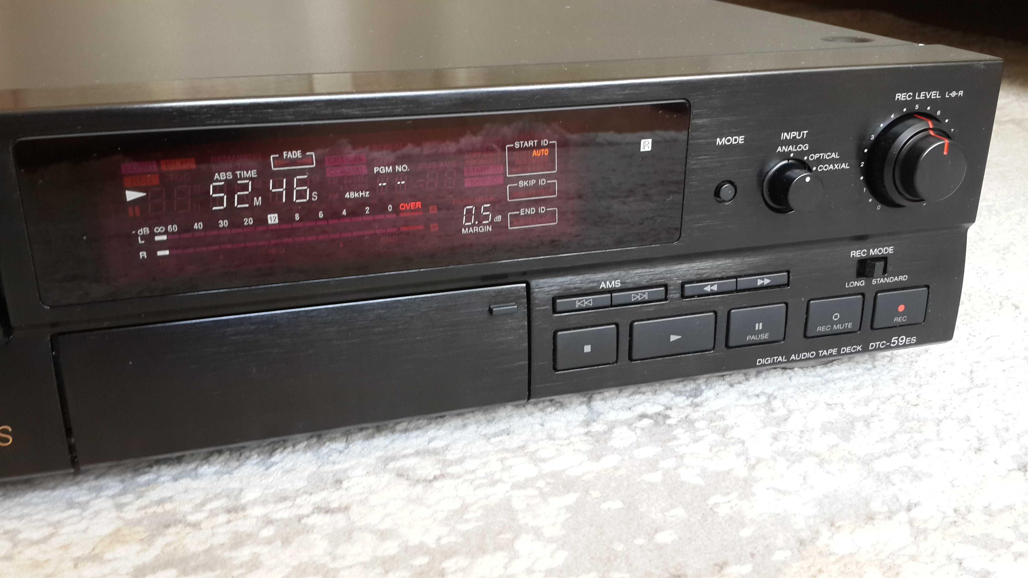 DAT дека Sony DTC-59ES