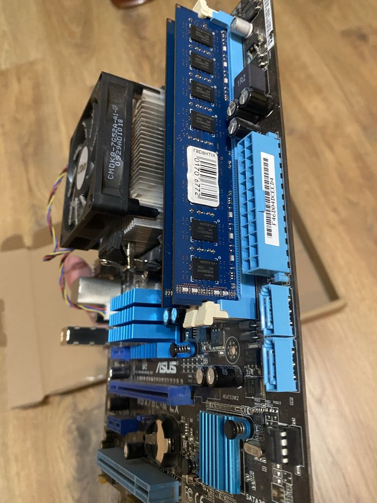 Материнская плата Asus M5A78L-M + 8 gb ddr3 + fx 6300