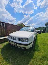 Volkswagen golf  IV 1,6 benzyna