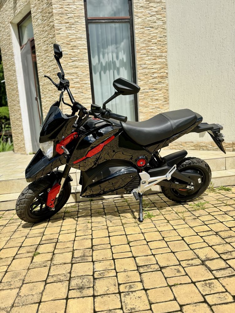 Електробайк M3 2800Bт електромотоцикл, гарантія, чорно-червоний
