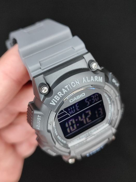 Годинник чоловічий Casio W-736H-8B Вібросигнал Оригінал Гарантія Часы