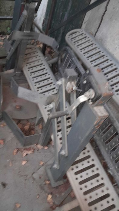 Elevador manual para carrinhas