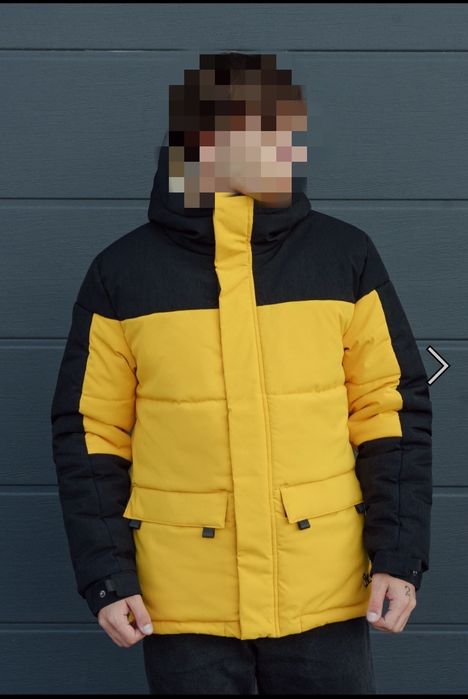 Зимова куртка Staff