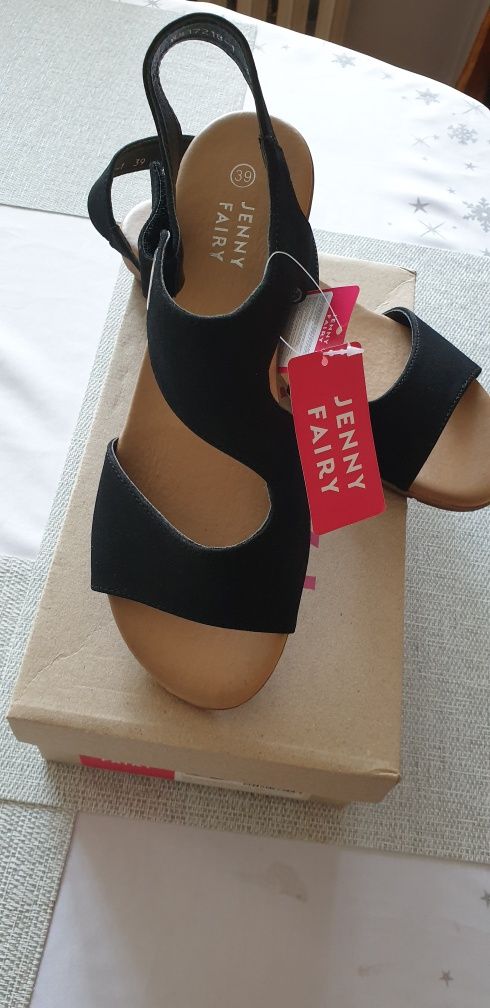Buty , sandały , nowe , roz 39 , Jenny Fairy