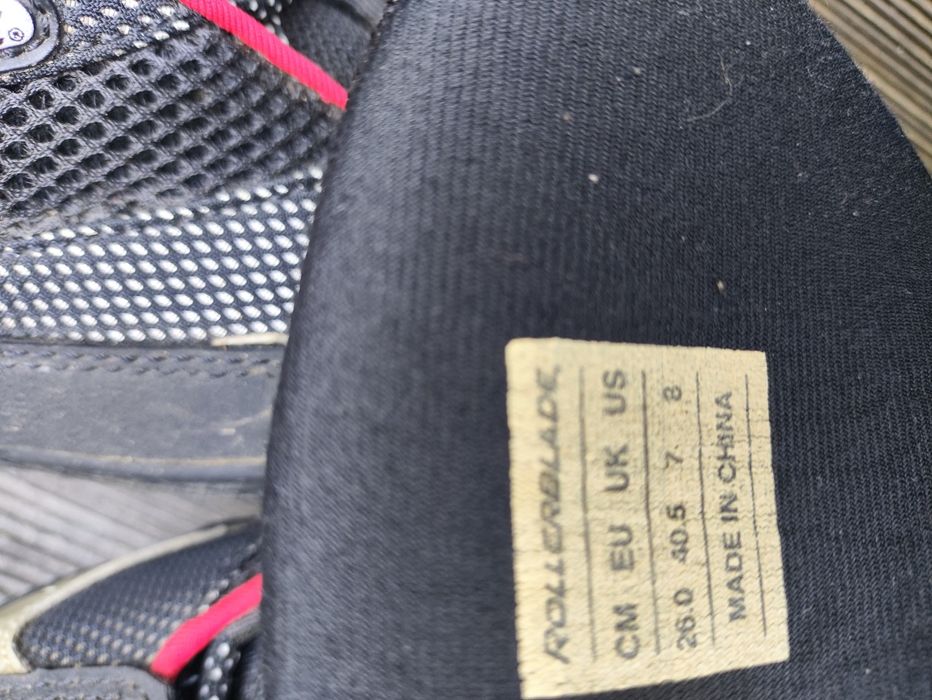 Patins Rollerblade + joelheiras + cotoveleiras