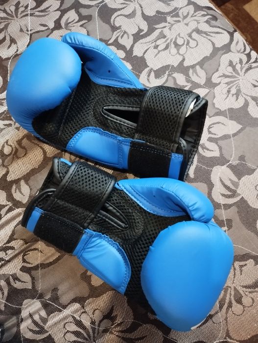 Боксерські рукавички дитячі 4 унц.