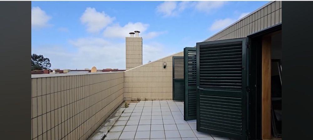 Quarto com Suite + Varanda + Garagem – Tudo Incluído