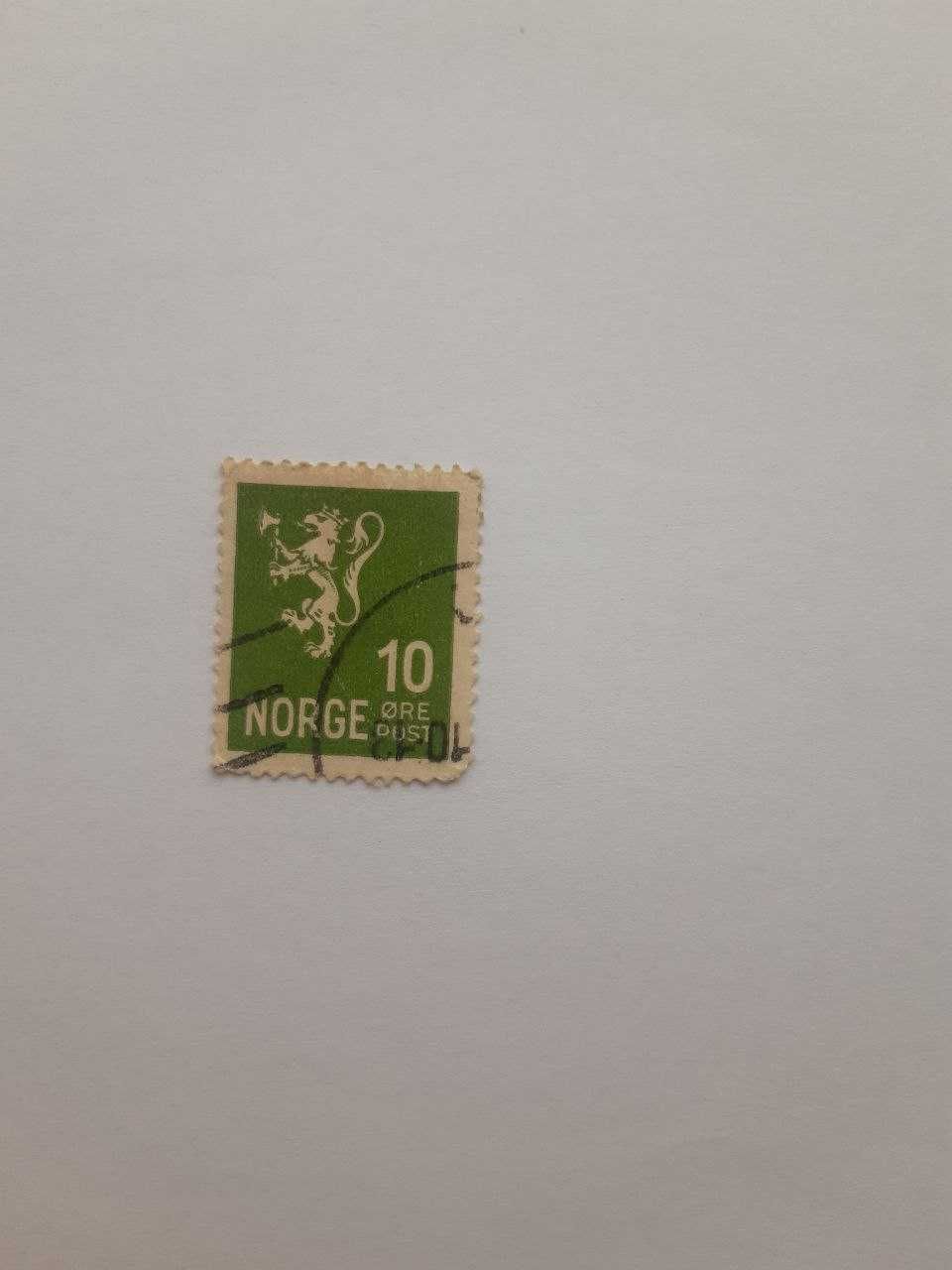 Почтовые марки от 1900 годов и разных стран.