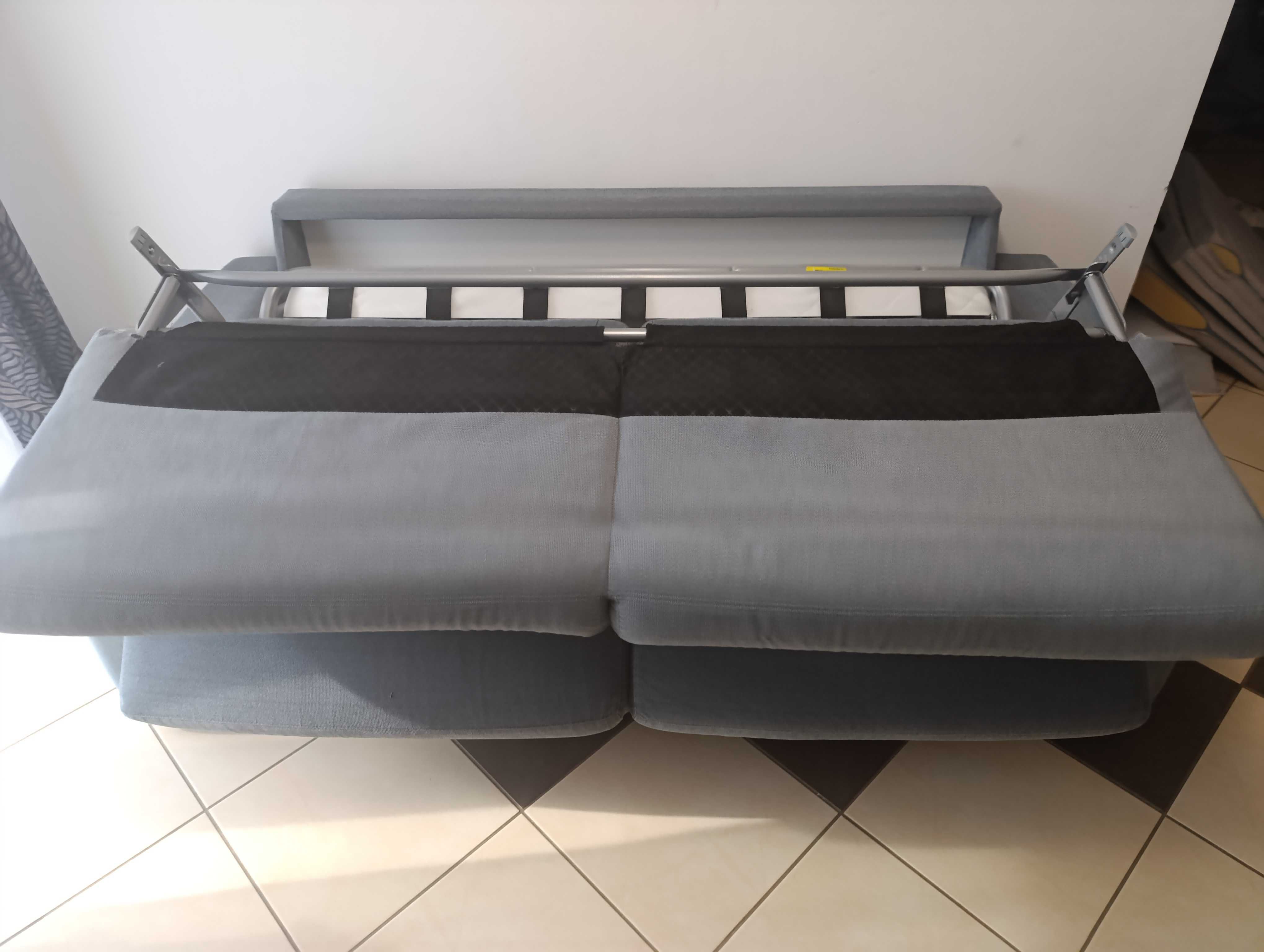 Sofa z funkcją spania