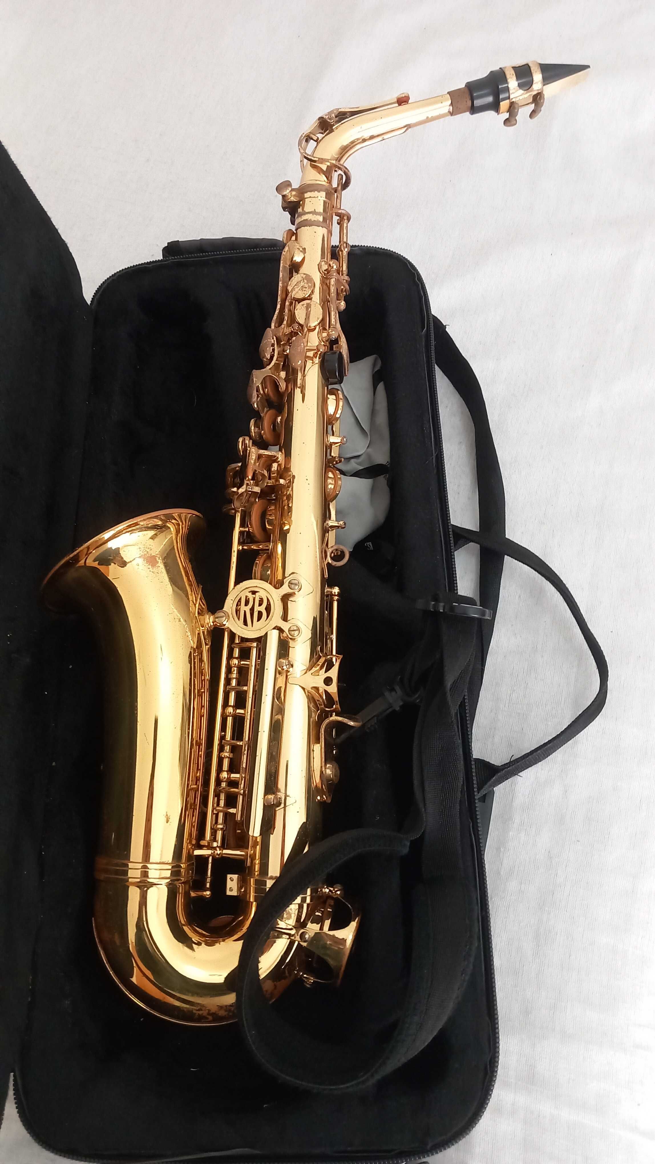 Saxofone alto Roy Benson