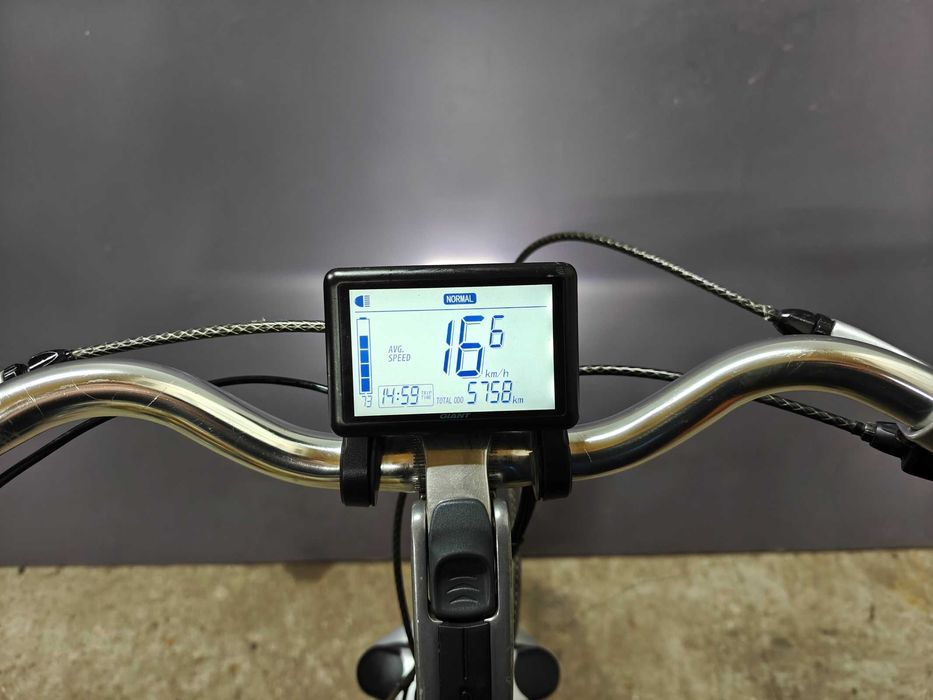Rower elektryczny Giant TWIST MOCNE WSPOMAG 2 Baterie 16AH! Męski 51cm