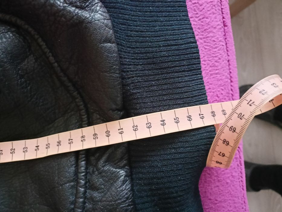 Męska kurtka skórzana bomberka