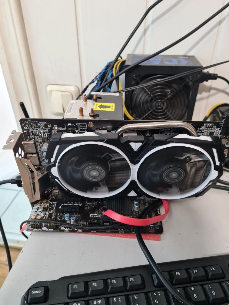 Магазин. Игровая видеокарта Msi rx570 8 gb