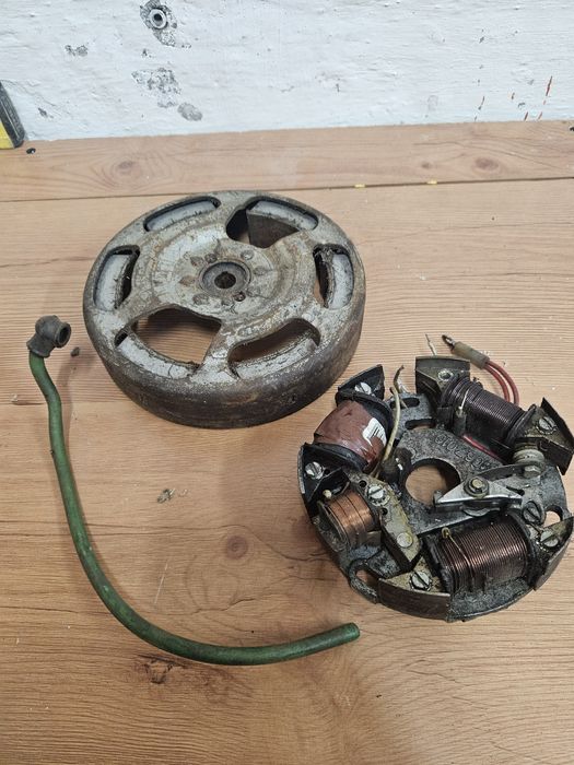 Zapłon iskrownik Wsk 125 175 Bąk Gil Lelek Kos Dudek Kobuz