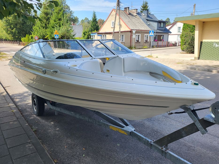 Lodz lodka motorowka Campion Allante 535 BOWRIDER bayliner searay