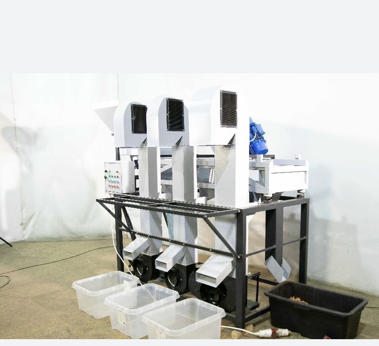 Вібросито з аспірацією для сортування волоського горіху 200 кг/год