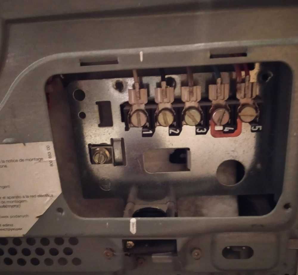 Piekarnik Siemens HE15140 z płyta EKT 7304 elektryczną Zestaw AGD