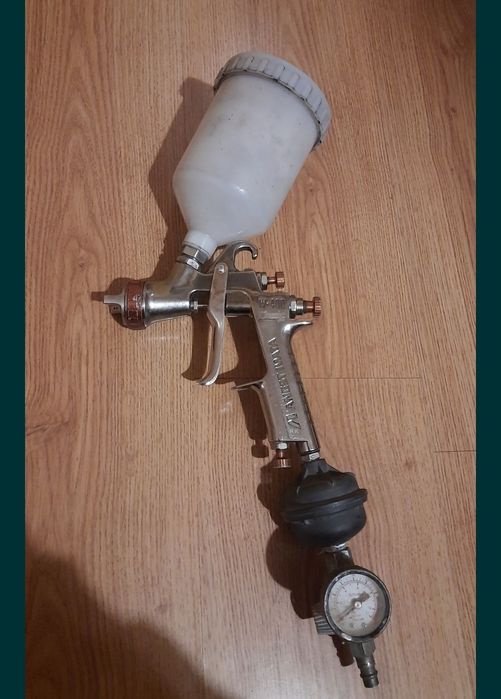 Pistolet lakierniczy malarski Iwata Bellaria 1.4