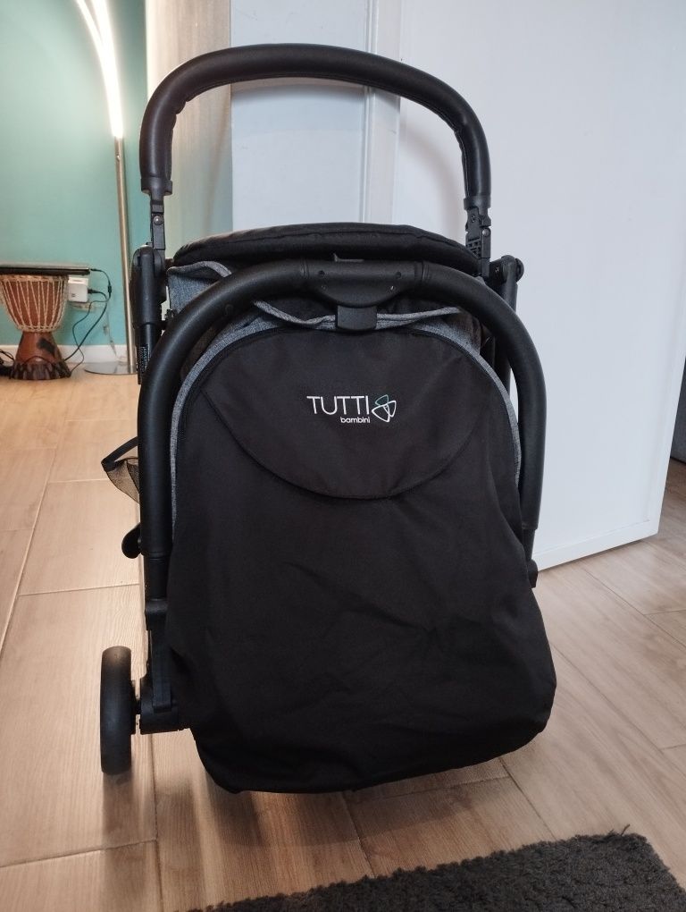 Carrinho Tutti Bambini Momi como NOVO