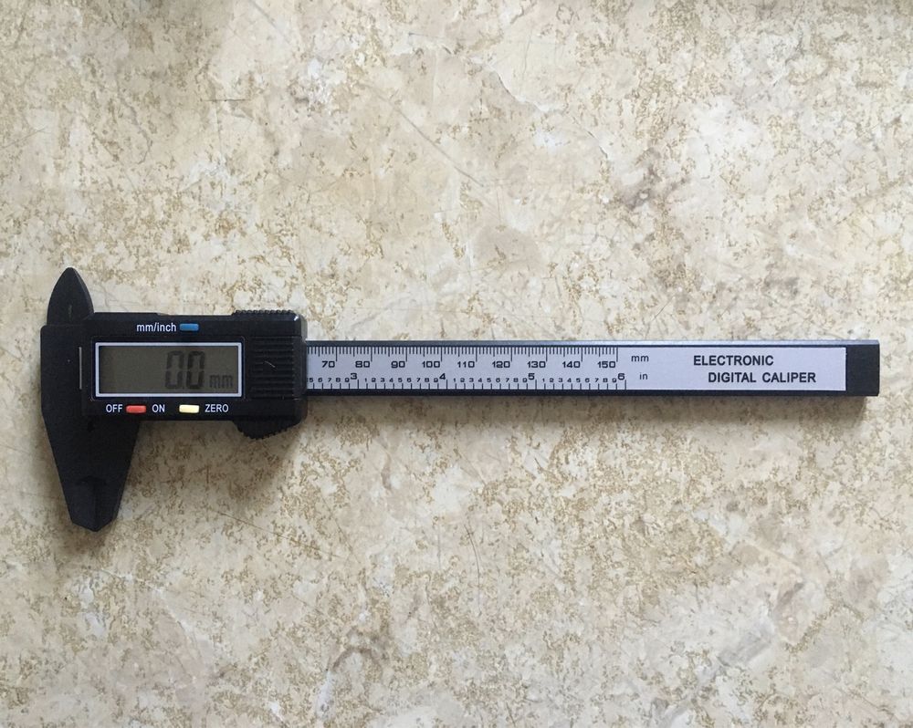 Штангенциркуль електронний caliper 15 см