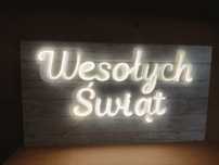Napis Wesołych Świąt do przedszkola lub szkoły