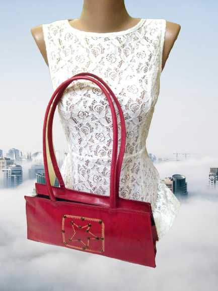 Красная сумка из натуральной кожи genuine leather с заклепками, индия