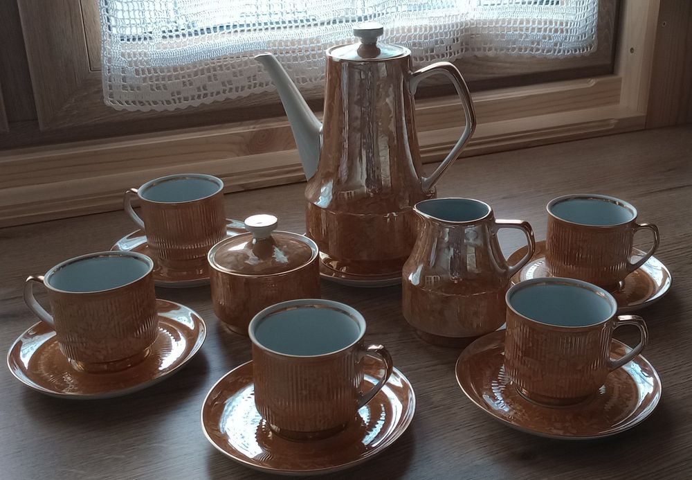 Serwis kawowy Chodzież Filiżanki Imbryk cukiernica mlecznik