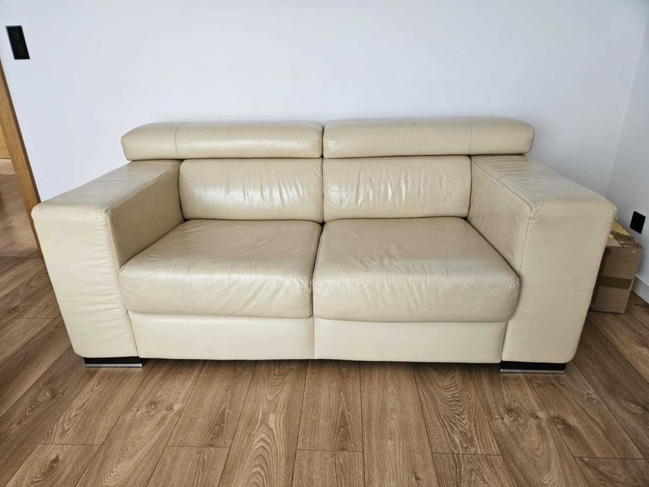 Sofa skórzana + 2 pufy