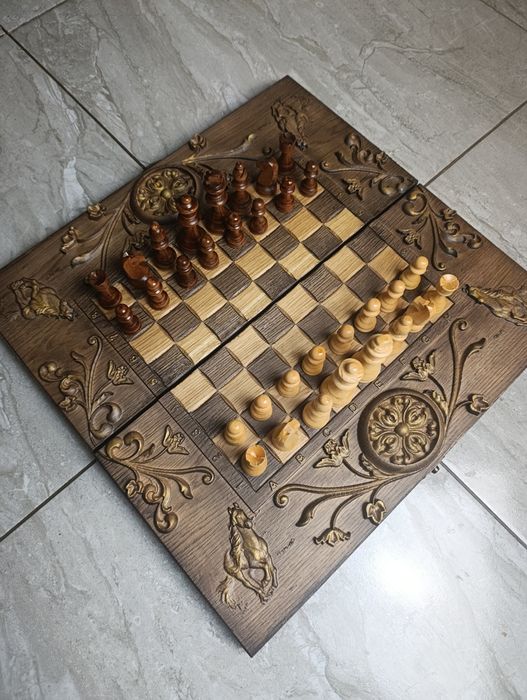 Нові шахмати+нарди з натурального дуба 480х500мм