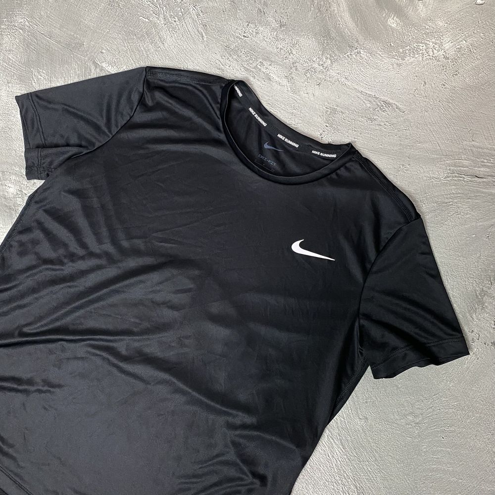 Жіноча футболка Nike Running