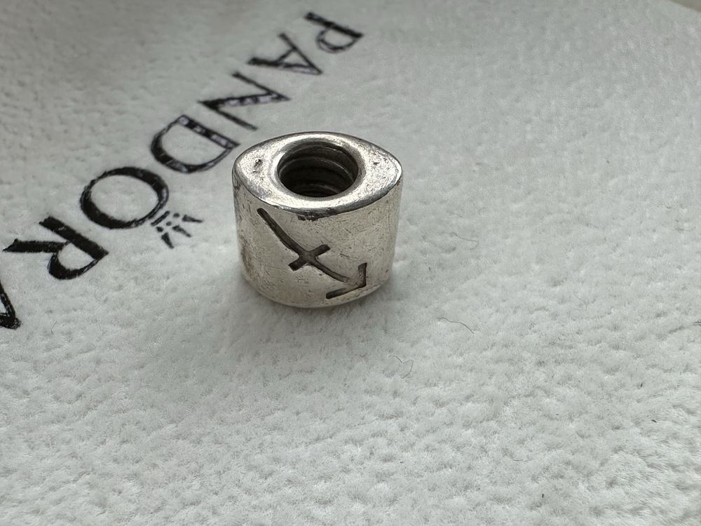 Pandora znak zodiaku strzelec