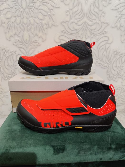 Buty rowerowe Giro terraduro mid MTB SPD zimowe jesienne vibram 44