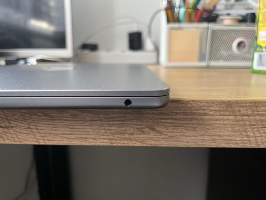 MacBook Air M2 2022 8GB RAM | 256GB SSD