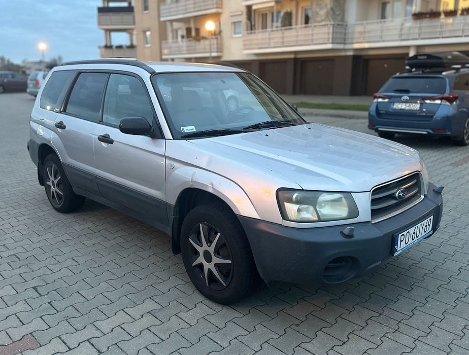 Subaru Forester 2.0 z LPG napęd AWD dobry stan bez rdzy