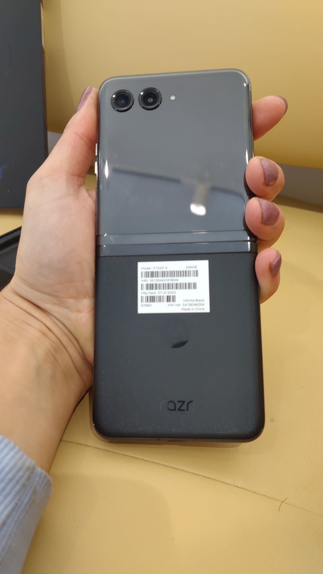 Motorola RAZR 40 Ultra 2023, жабка, Моторола Разр 40 ультра, райзер