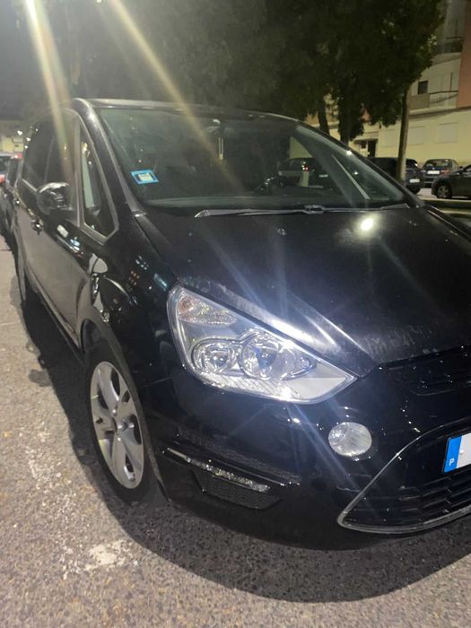 Ford smax preta 7lugares